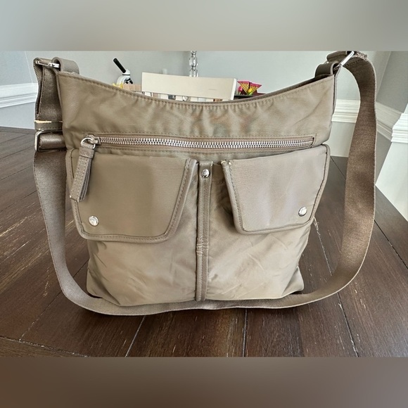 Baggallini cross body bag - Picture 1 of 12